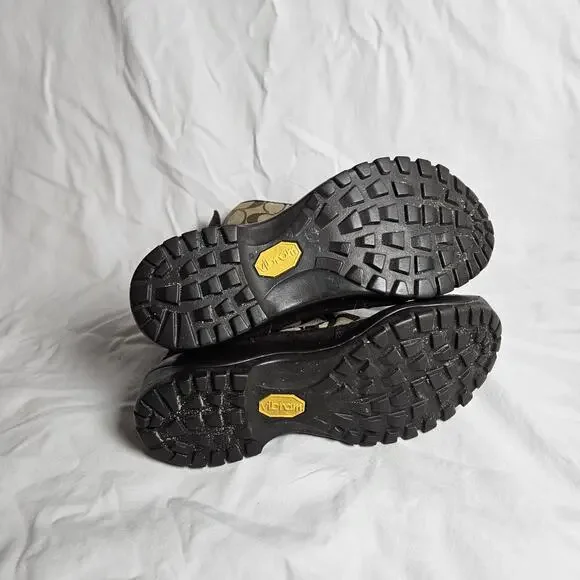 Coach Sharron Brown Womens Signature Design Boot Size 6.5 - Picture 8 of 9